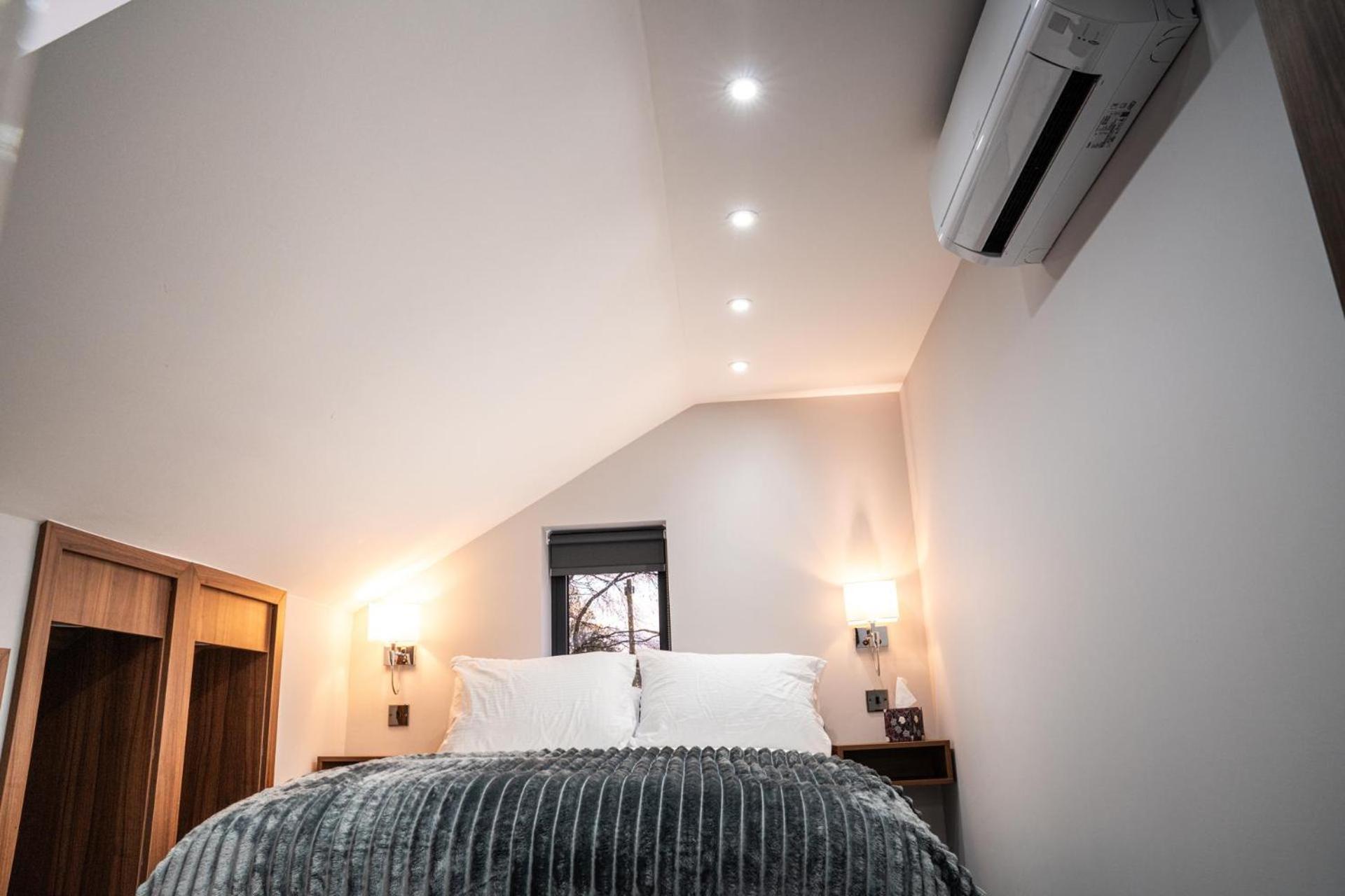 Chestnut Retreat A Stunning Annex Apartment Ossett ภายนอก รูปภาพ